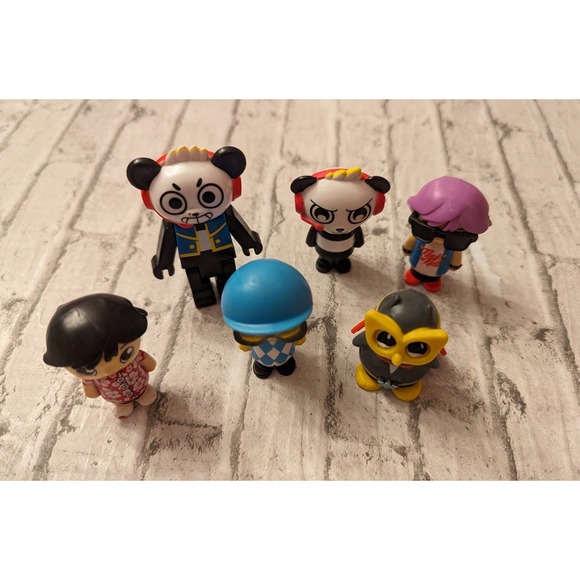 Ryans World Toy Figure Bundle - Picture 6 of 12